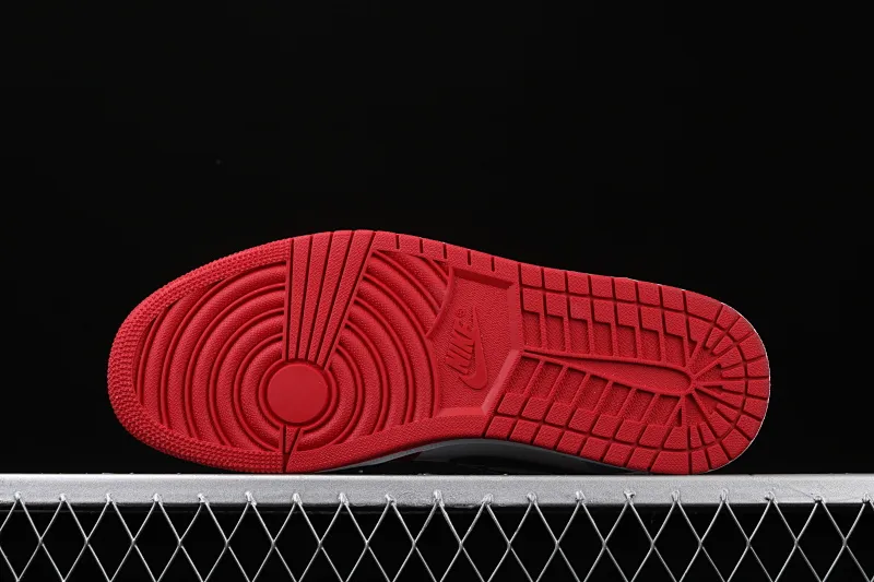 All categories Air Jordan Jordan series basketball shoes Air Jordan 1 High Air Jordan 1 "Fearless" AJ1 Joe 1 high top red and blue patent leather CK5666-100